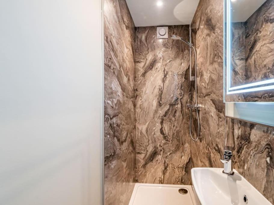 Northdene - 5 Star Lake District Cottage คอกเคอร์เมาท์ ภายนอก รูปภาพ